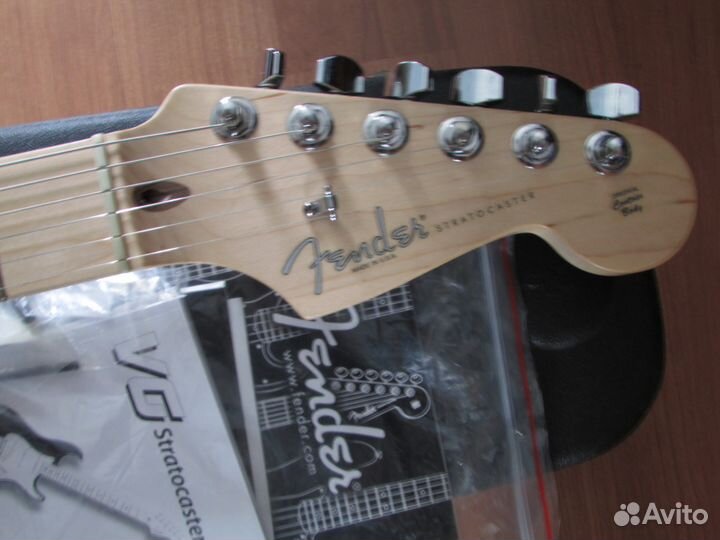 Fender American VG Stratocaster Roland, как новая