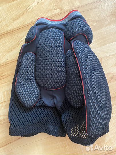 Защитные шорты