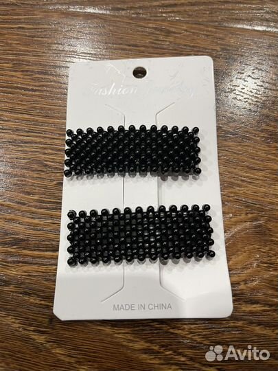 Заколки для волос с бусинками