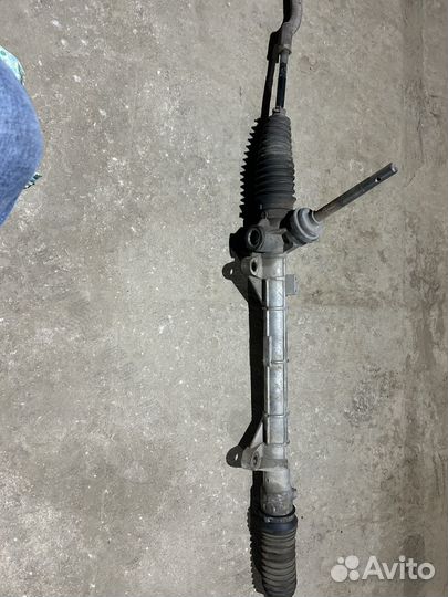 Рулевая рейка nissan 48001JD900