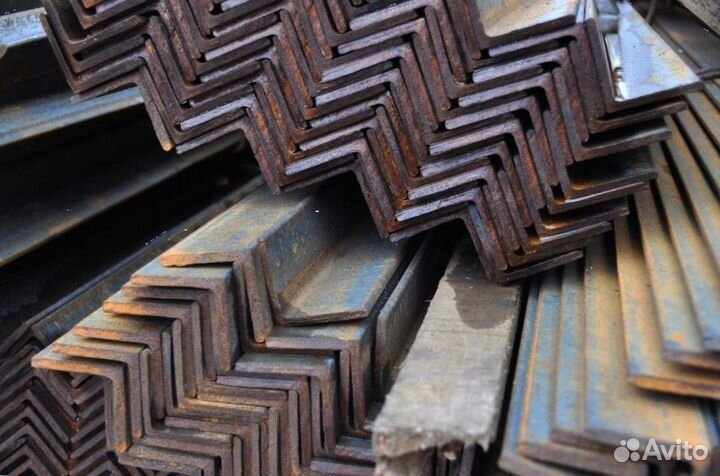 Уголок стальной