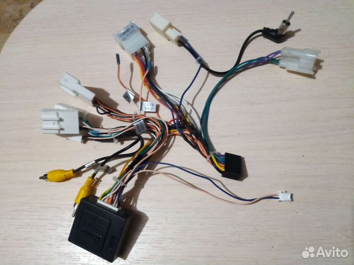 Переходник на автомагнитолы android Тойота с KAN