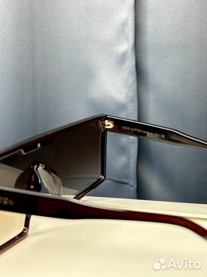 Louis Vuitton Brown Mask Sunglasses Очки Оригинал