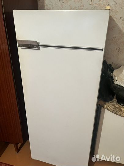 Холодильник Бирюса 2