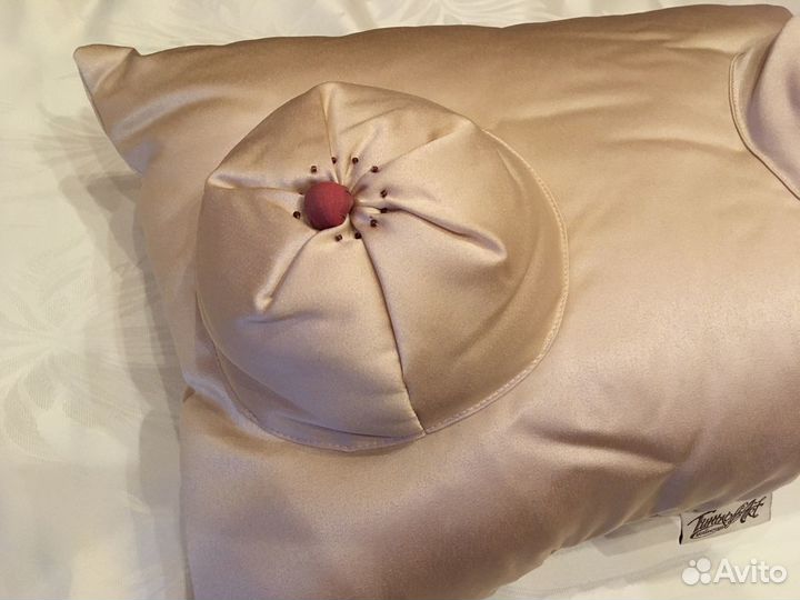 Подушка прикол Подарок сюрприз