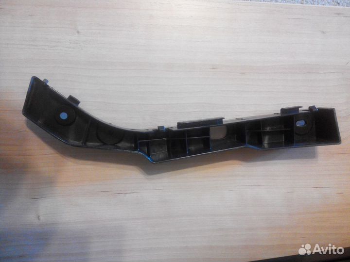 Кронштейн переднего бампера левый Джили GC6