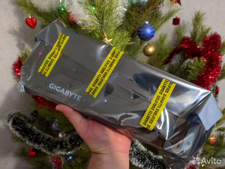 Видеокарта Gigabyte RX 7900 XT Gaming OC