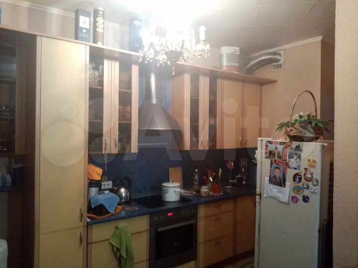 2-к. квартира, 71 м², 3/9 эт.