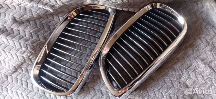 Продам решетки радиатора на BMW