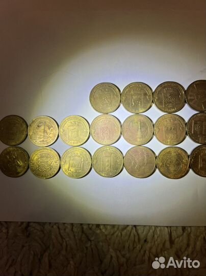 26 коллекционных монет