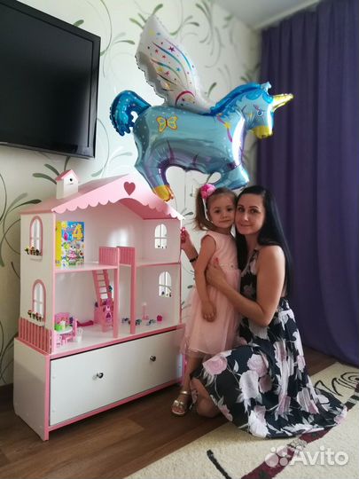 Домик кукольный