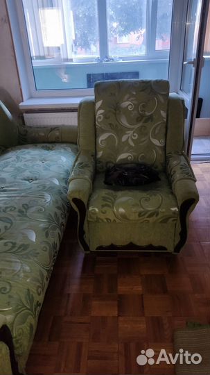 Отдам бесплатно диван