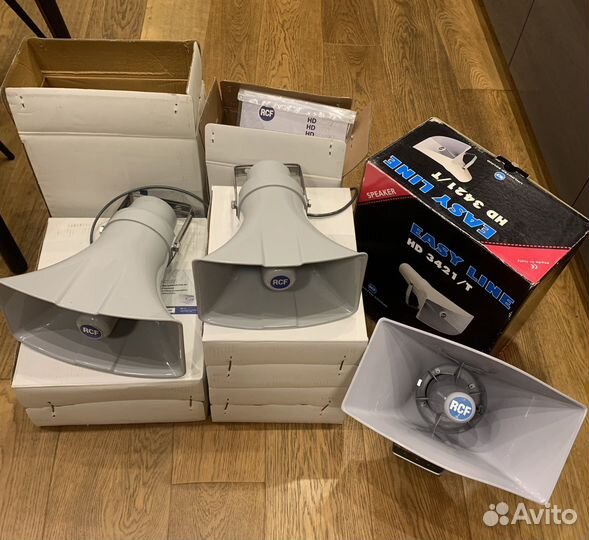 Громкоговоритель RCF