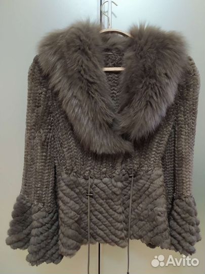 Меховой вязаный пиджак из кролика