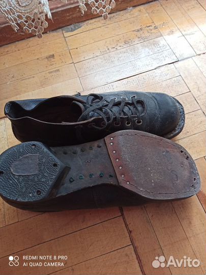 Лыжные ботинки