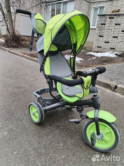 Детский велосипед с родительской ручкой