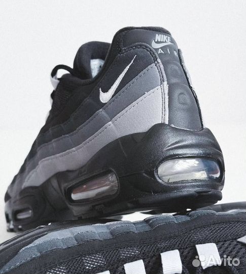 Nike Air Max 95 essential