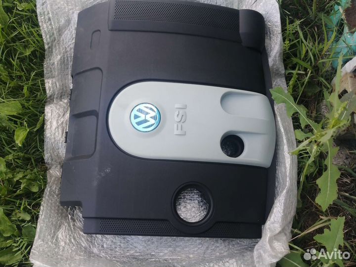 Корпус воздушного фильтра VAG 03C129607N