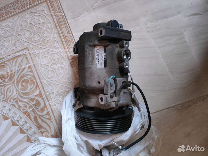 Компрессор кондиционера Honda Elysion