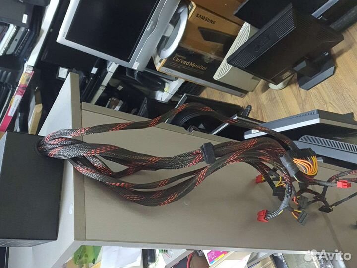 Блок питания Fine Power Dnp-650 (PC длинная коса