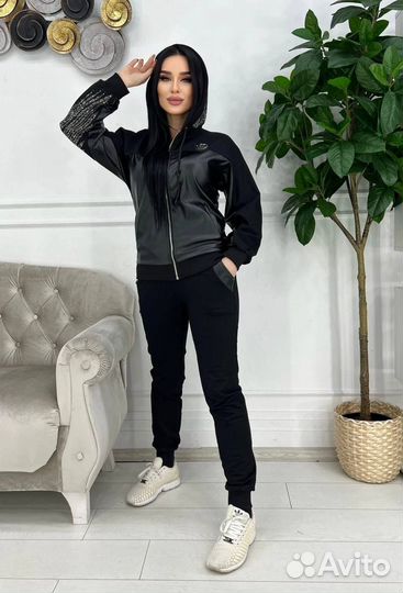 Костюм крылья стразы