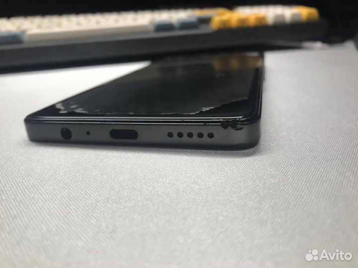 TECNO Camon 20 Pro 5G, 8/256 ГБ