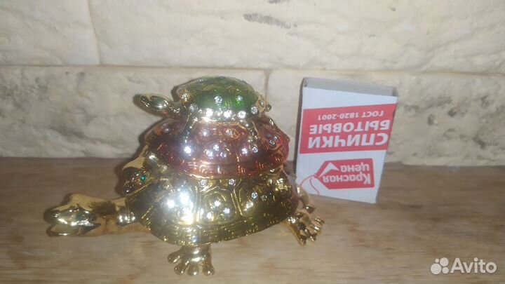 Шкатулка для украшений