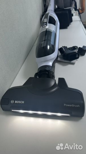 Пылесос Bosch BCH86SIL1
