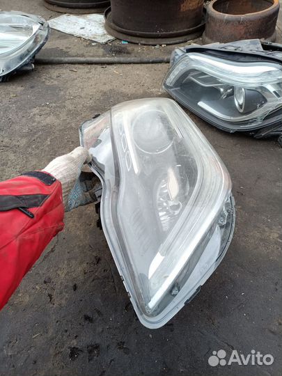 Фара правая Mercedes bens glk x204 Рестайл