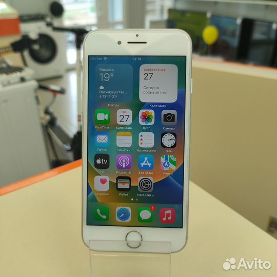 Смартфон Apple iPhone 8 128Gb (Ленина 23)