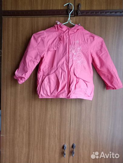 Ветровка для девочки