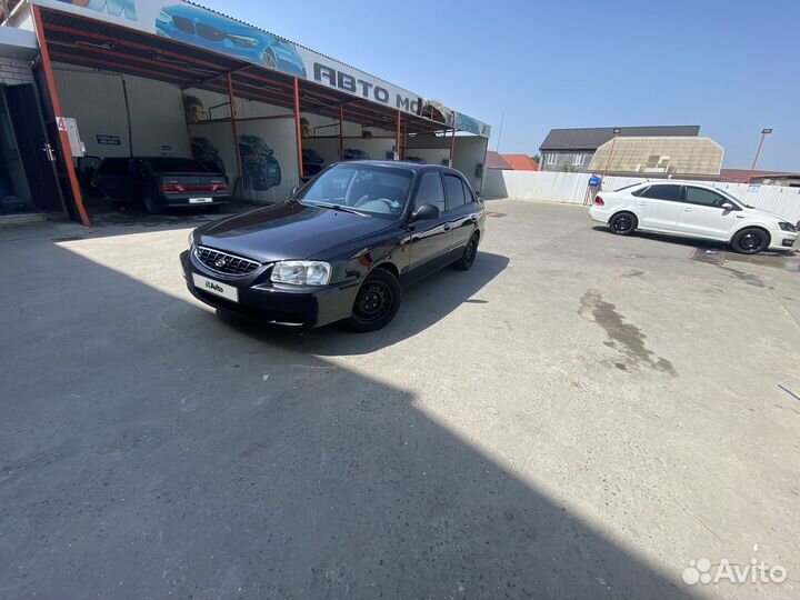 Hyundai Accent, 2008