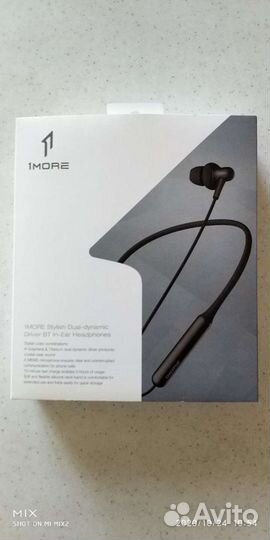 Беспроводные наушники xiaomi новые