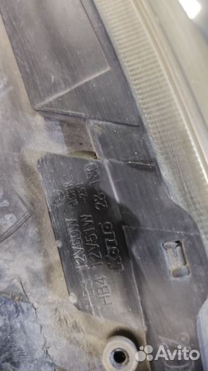 Фары toyota noah