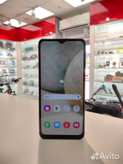 Samsung Galaxy A12, 4/64 ГБ