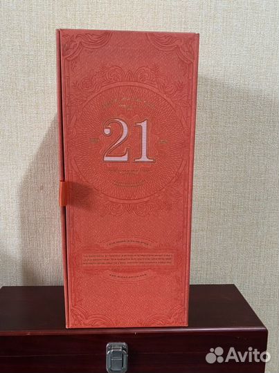 Коробка от виски Glenfiddich 21