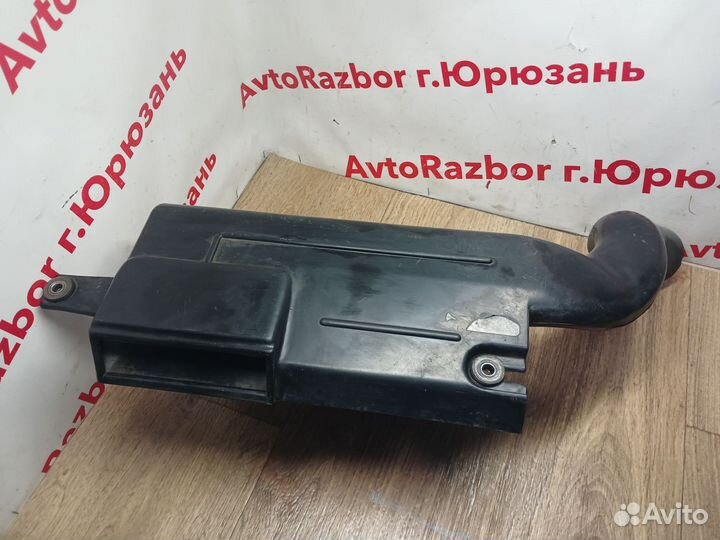 Корпус воздушного фильтра Kia Spectra