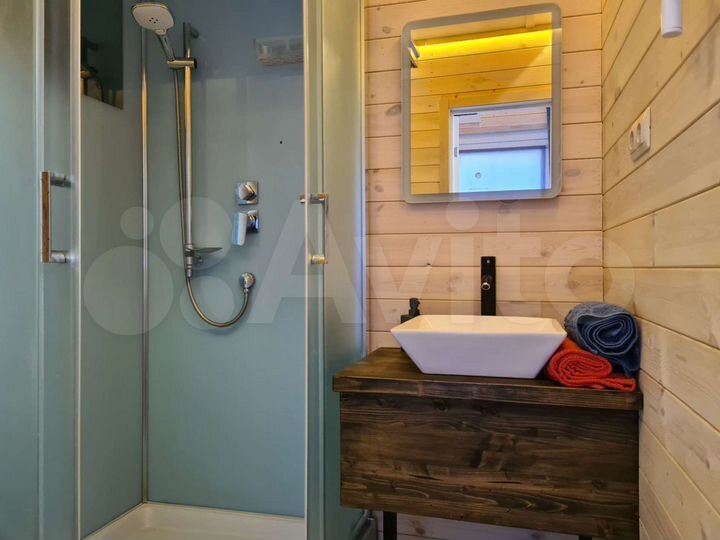 Дом 18 м² на участке 1 сот.