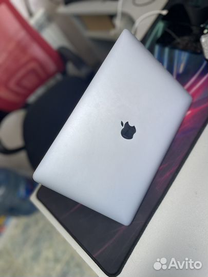 MacBook Pro 2017 13.3