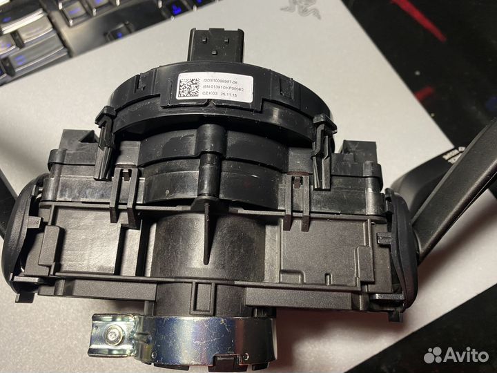 Стрекоза с обогревом Audi A4 B9 4M0907129HM