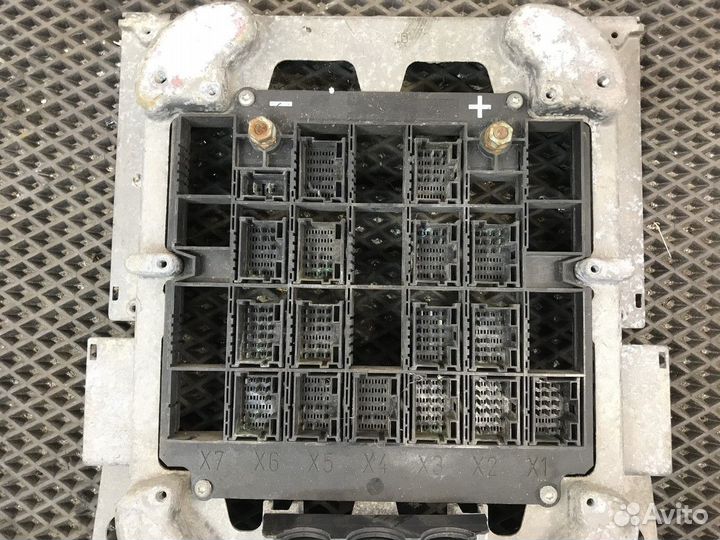 Корпус блока предохранителей Mercedes-Benz Actros