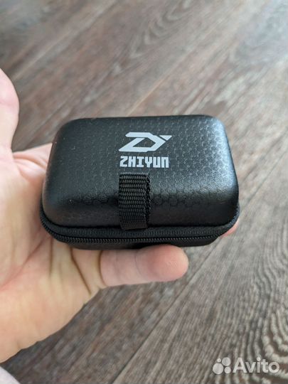Электронный стабилизатор zhiyun crane 2