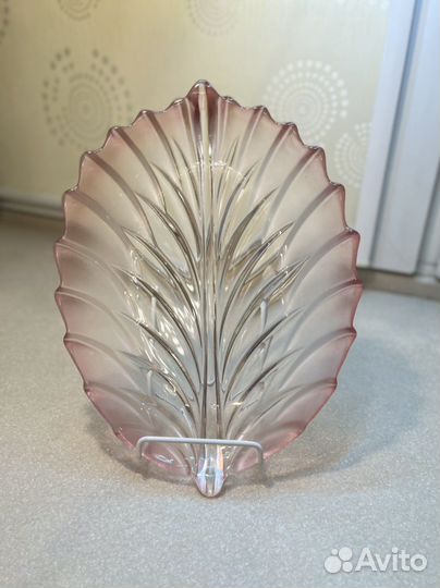 Тарелка цветное стекло