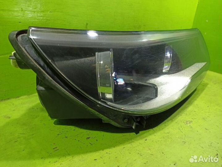 Фара правая Volkswagen Tiguan NF CTH 2012