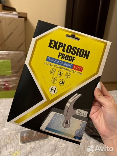 Стекло на iPad 10.5