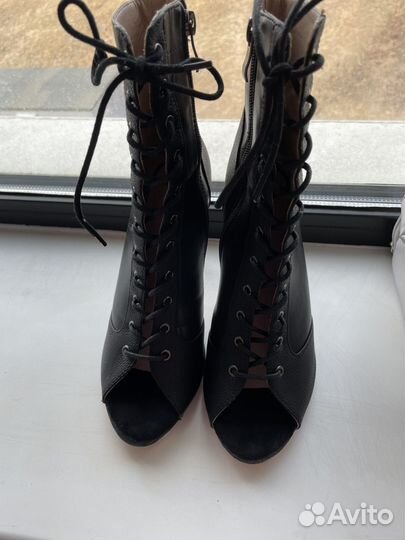 Обувь для танцев high heels