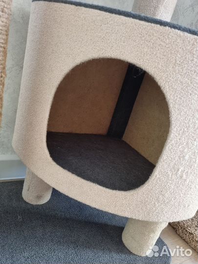 Домик для кошки с когтеточкой бу
