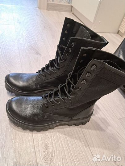 Берцы кожаные