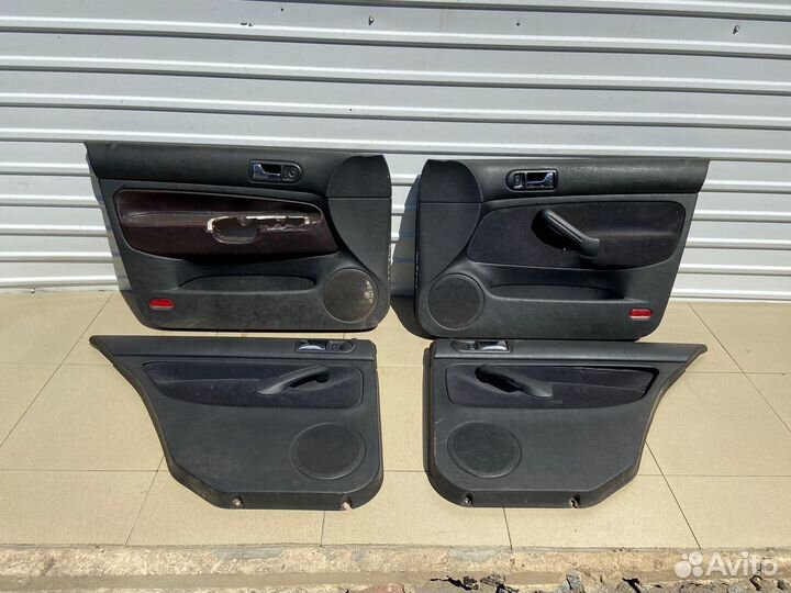 Обшивка двери комплект Volkswagen Golf 4