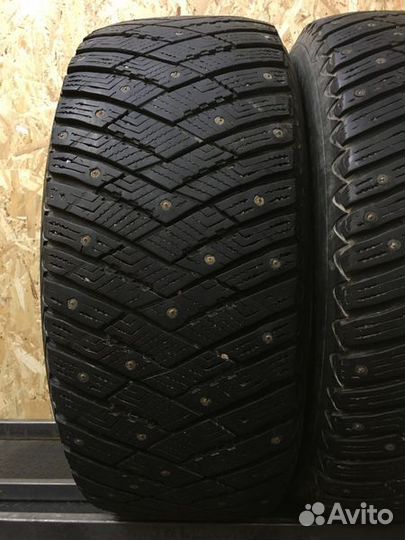 Goodyear UltraGrip Ice Arctic SUV 255/55 R18 109T